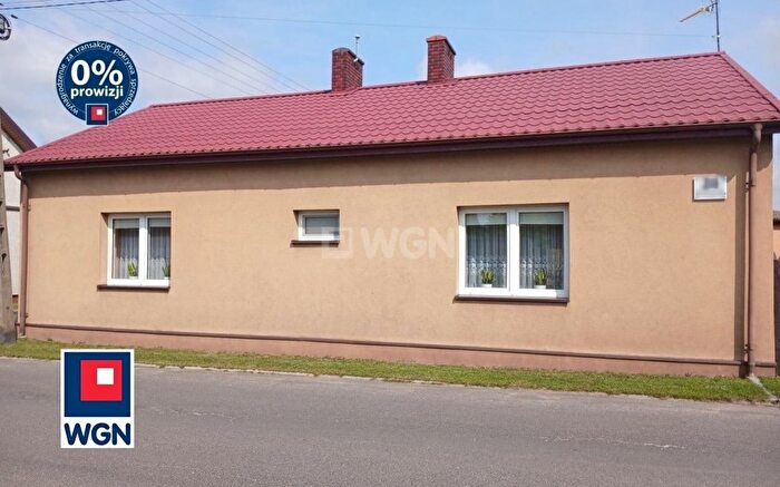 Dom 3-pokojowy na sprzedaż, Dobrów