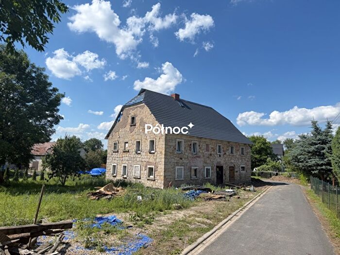 Dom 6-pokojowy na sprzedaż, Chmielno