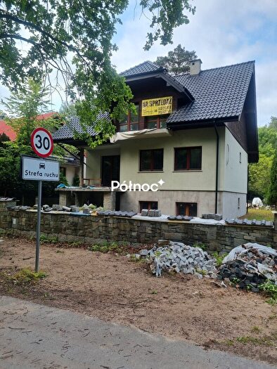 Dom 5-pokojowy na sprzedaż, Barycz