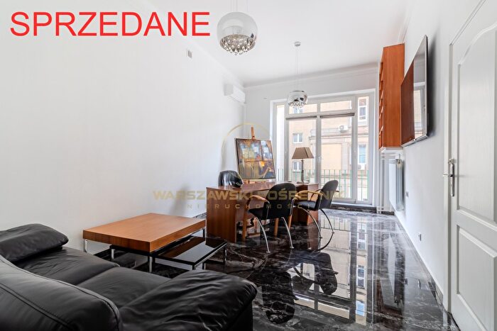 Mieszkanie 3-pokojowe na sprzedaż, Warszawa – Świętokrzyska