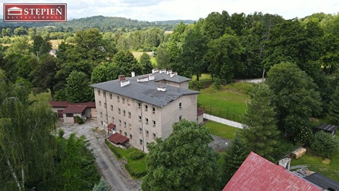 Dom na sprzedaż, Karpniki