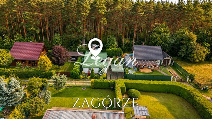 Dom 3-pokojowy na sprzedaż, Zagórze