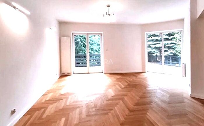 Dom 7-pokojowy do wynajęcia, Warszawa – Cypryjska