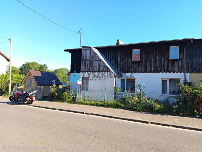 Mieszkanie 6-pokojowe na sprzedaż, Nowęcin