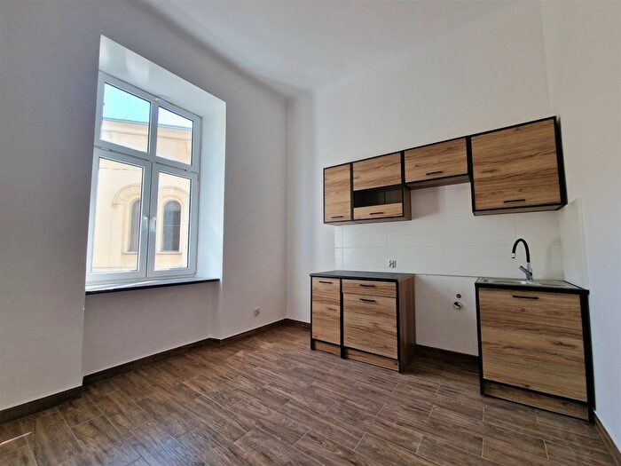 Mieszkanie 2-pokojowe na sprzedaż, Kraków – Podbrzezie