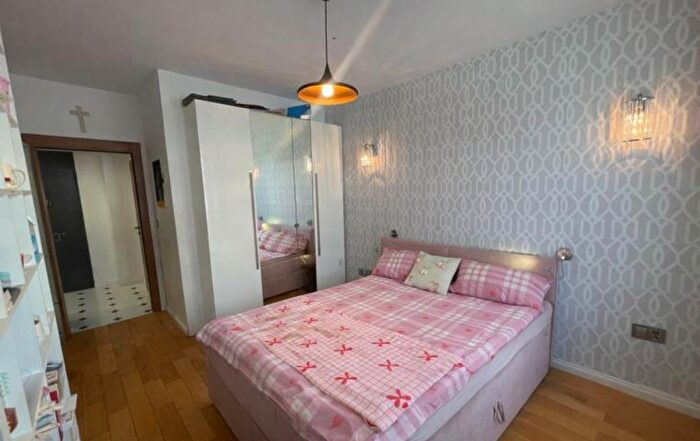 Mieszkanie 3-pokojowe na sprzedaż, Kraków – Aleksandry