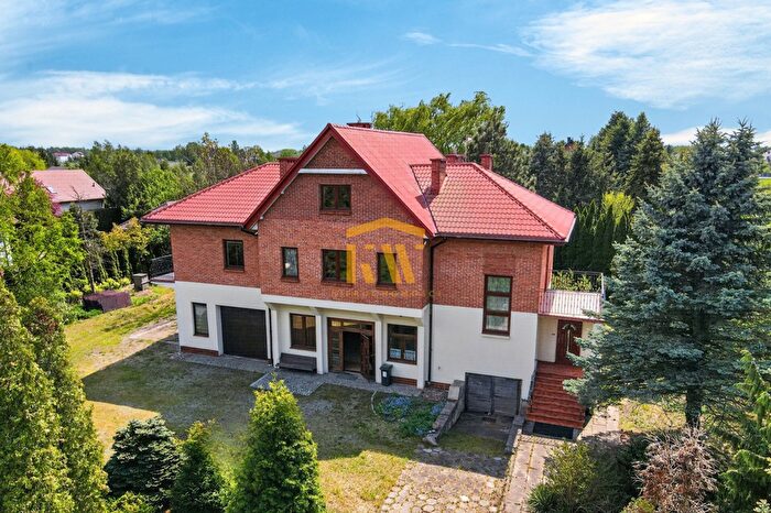 Dom 7-pokojowy na sprzedaż, Jedlnia-Letnisko