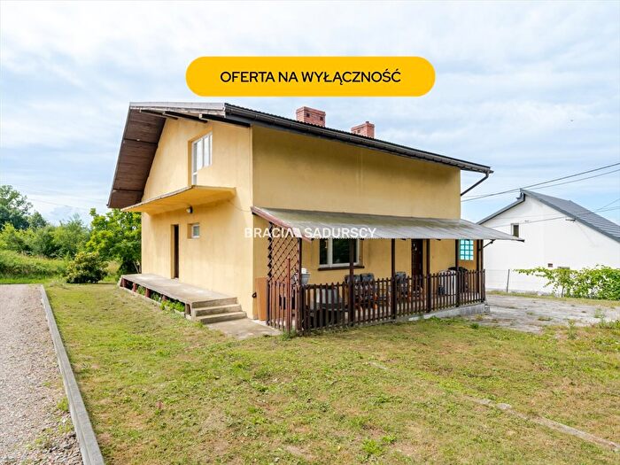 Dom 3-pokojowy na sprzedaż, Skawina