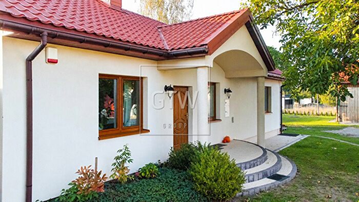 Dom 2-pokojowy na sprzedaż, Świętochów