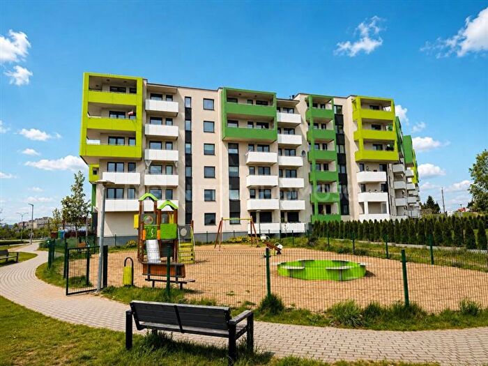 Mieszkanie 4-pokojowe na sprzedaż, Starogard Gdański