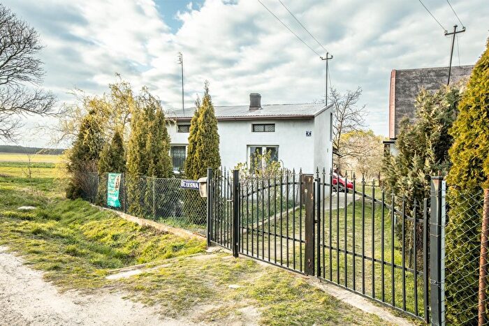 Dom 1-pokojowy na sprzedaż, Jeżów