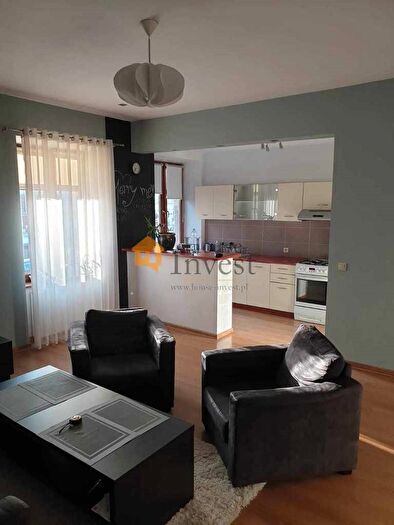 Mieszkanie 3-pokojowe na sprzedaż, Legnica – Dziennikarska