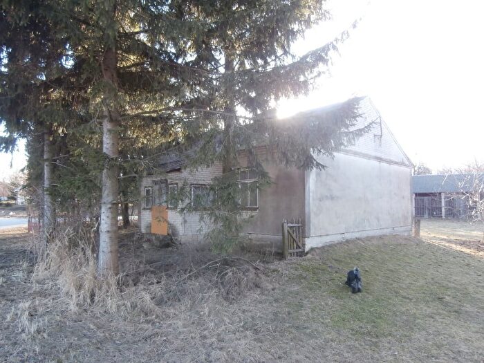 Dom 3-pokojowy na sprzedaż, Sawin