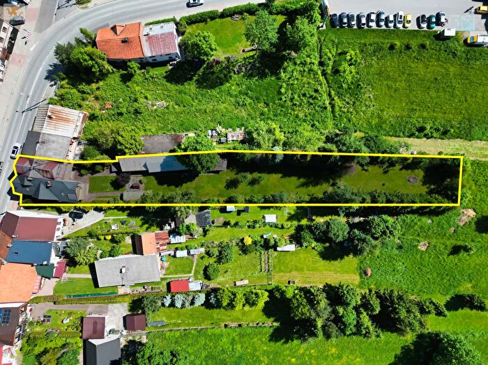 Dom 8-pokojowy na sprzedaż, Jordanów