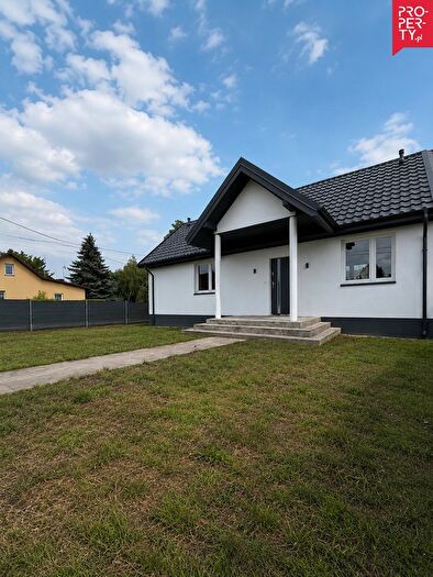 Dom 4-pokojowy na sprzedaż, Pińczów