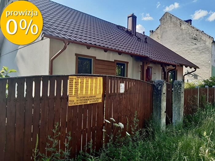 Dom 4-pokojowy na sprzedaż, Boruja