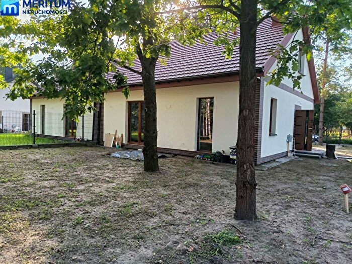 Dom 4-pokojowy na sprzedaż, Osowiec