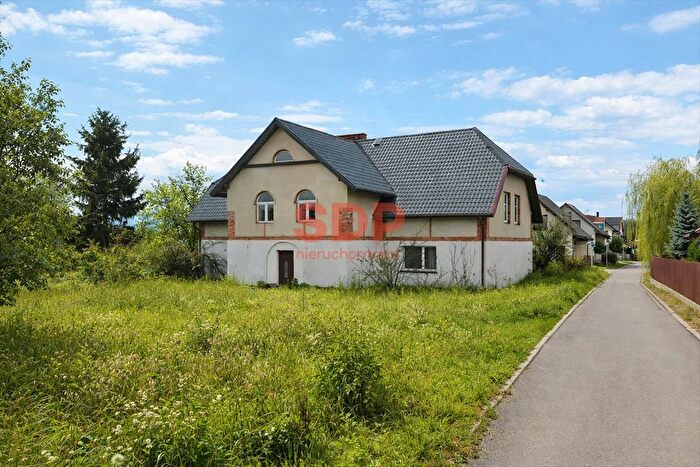 Dom 10-pokojowy na sprzedaż, Długołęka