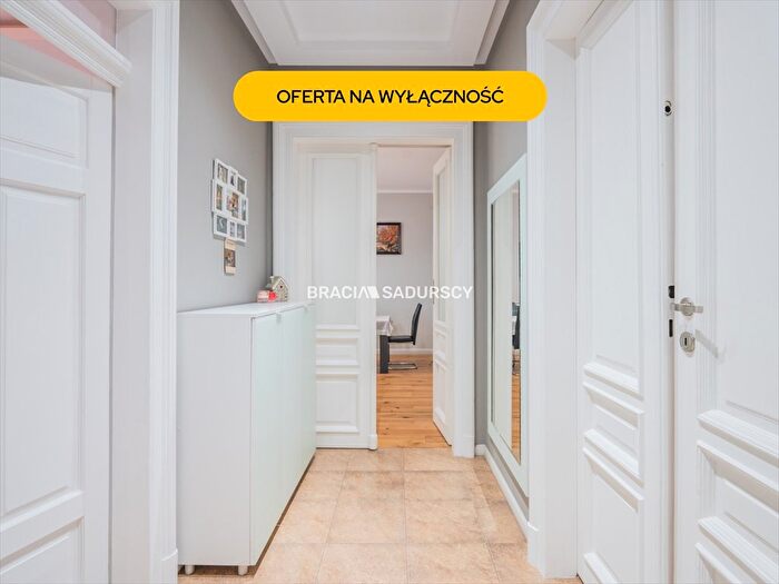 Mieszkanie 3-pokojowe na sprzedaż, Kraków – Józefa Szujskiego
