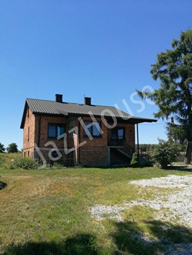 Dom 4-pokojowy na sprzedaż, Nosy – Słoneczna