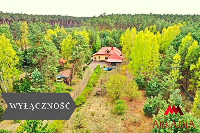 Dom 3-pokojowy na sprzedaż, Adaminowo