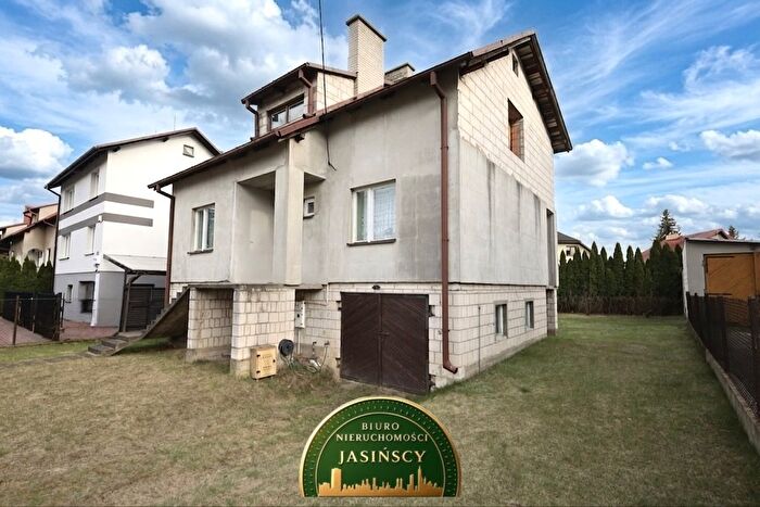 Dom 7-pokojowy na sprzedaż, Ciechanów