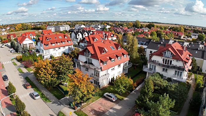 Mieszkanie 4-pokojowe na sprzedaż, Iwiny