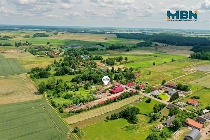 Dom 5-pokojowy na sprzedaż, Ryn