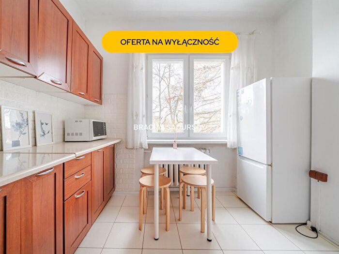 Mieszkanie 3-pokojowe na sprzedaż, Kraków – Adama Staszczyka