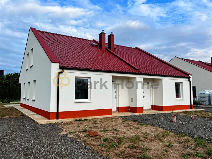 Dom 4-pokojowy na sprzedaż, Serby