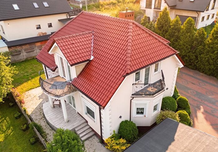 Dom 7-pokojowy na sprzedaż, Świerklaniec