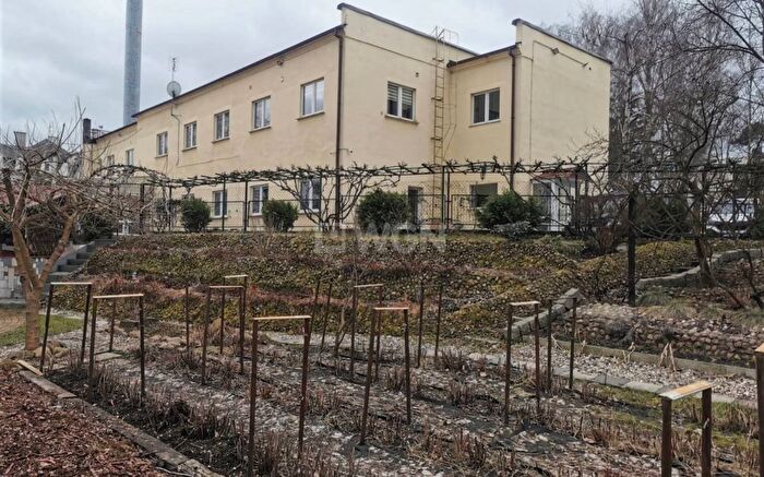 Dom 9-pokojowy na sprzedaż, Żagań