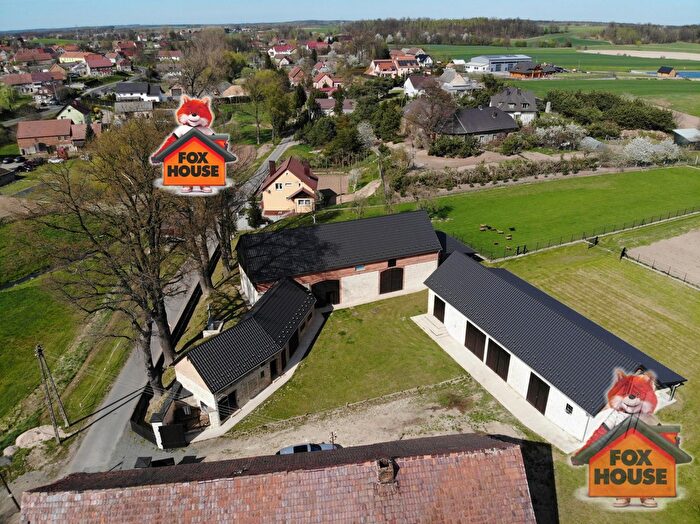Dom 4-pokojowy na sprzedaż, Milików