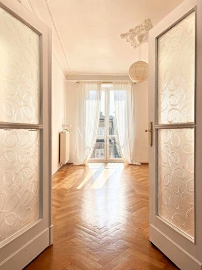 Mieszkanie 3-pokojowe do wynajęcia, Warszawa – Piękna
