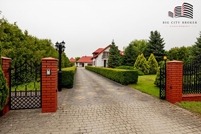 Dom 6-pokojowy na sprzedaż, Elżbieta