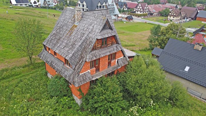 Dom 8-pokojowy na sprzedaż, Witów