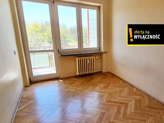 Mieszkanie 3-pokojowe na sprzedaż, Kielce