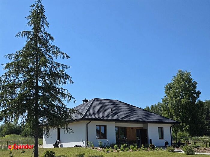 Dom 4-pokojowy na sprzedaż, Topolów