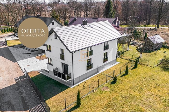 Dom 4-pokojowy na sprzedaż, Kraków – Strażacka