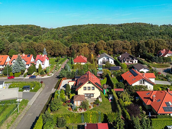 Dom 5-pokojowy na sprzedaż, Wałbrzych