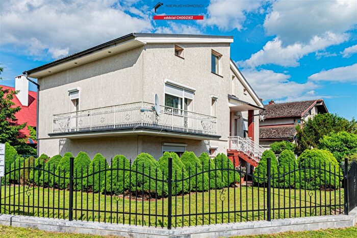 Dom 7-pokojowy na sprzedaż, Wałcz