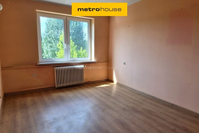 Mieszkanie 3-pokojowe na sprzedaż, Bierutów