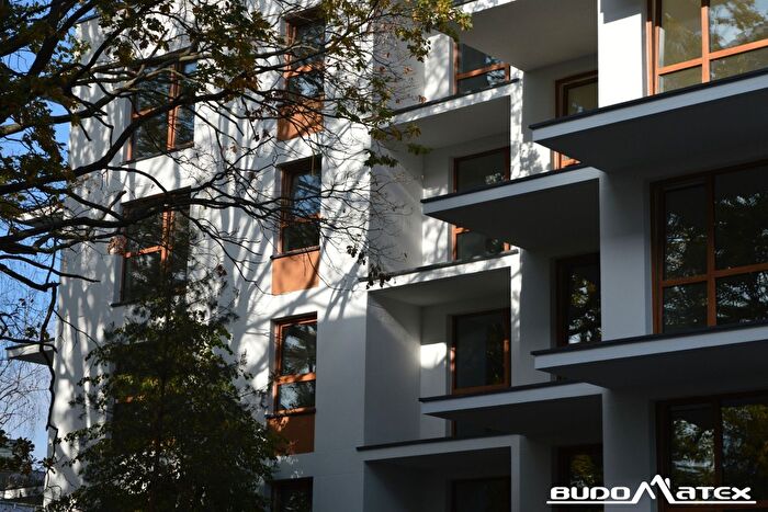 Mieszkanie 3-pokojowe na sprzedaż, Warszawa – Zbytki