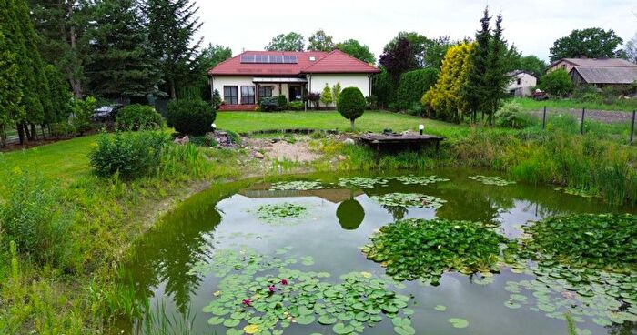 Dom 7-pokojowy na sprzedaż, Orzeszyn