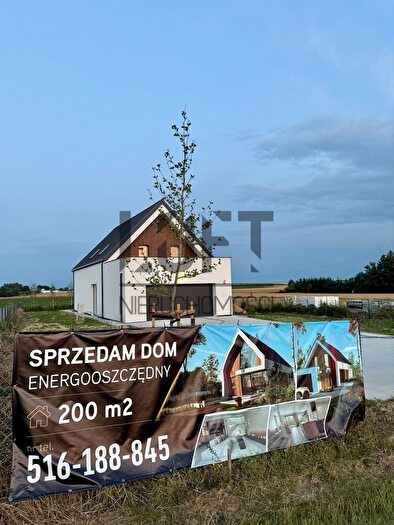 Dom 5-pokojowy na sprzedaż, Garbów – bogucin
