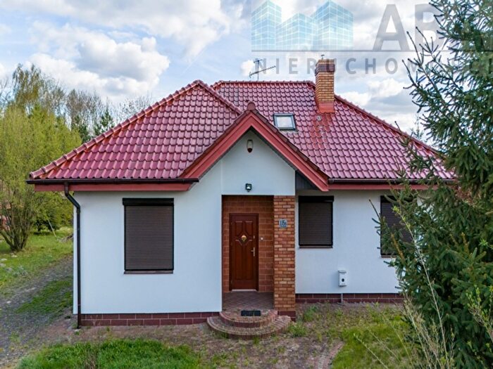 Dom 7-pokojowy na sprzedaż, Drążeń