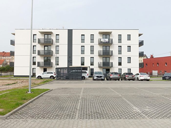 Mieszkanie 3-pokojowe na sprzedaż, Legnica – Stroma