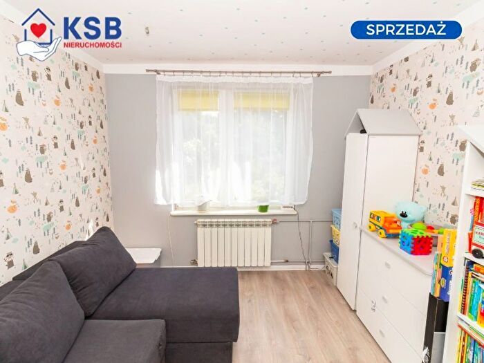 Dom 4-pokojowy na sprzedaż, Ćmielów