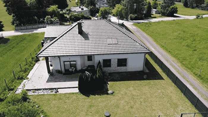 Dom 6-pokojowy na sprzedaż, Leśne Odpadki