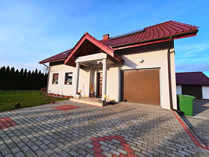 Dom 5-pokojowy na sprzedaż, Świdnica